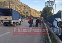 Σχιστό: Τροχαίο με τραυματία πεζό – αυτοκίνητο κατέληξε σε χαντάκι