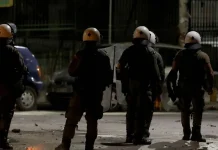 Τελειώνει η διορία του υπουργείου Παιδείας για το ΑΠΘ: απαιτούνται εξηγήσεις μετά τη βία και τις μολότοφ