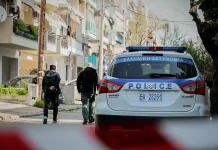 Καλαμαριά: Παραδόθηκε ο βασικός ύποπτος για τη δολοφονία του 20χρονου – Τι ισχυρίστηκε στην Αστυνομία