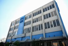 Η ΝΔ χτίζει τα ψηφοδέλτια του 2027 και η αυτοδιοίκηση κάνει ουρά